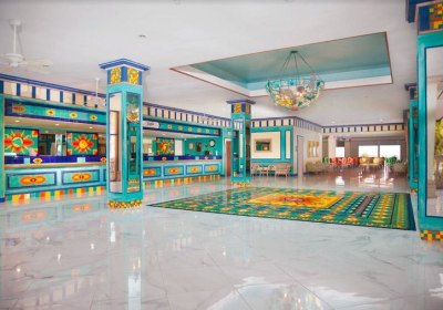 Breezes Resort & Spa Bahamas in Cable Beach