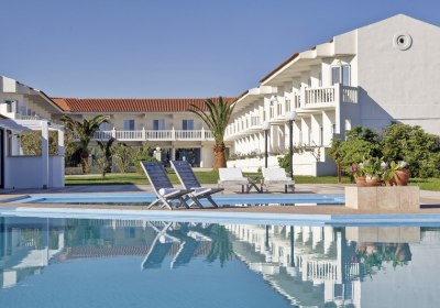 Mrs Chryssana Beach Hotel in Kolymbari