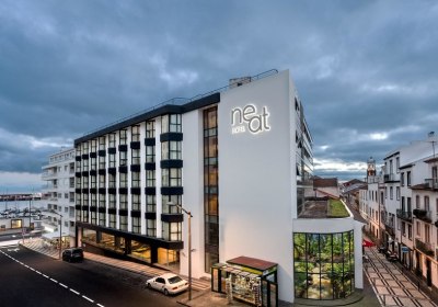 Neat Hotel Avenida in Ponta Delgada
