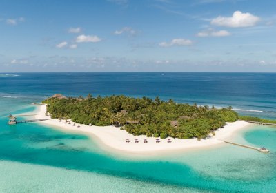 Naladhu Private Island Maldives in Veliganduhuraa