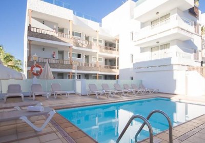 Apartamentos LIVVO Tarahal in San Agustín