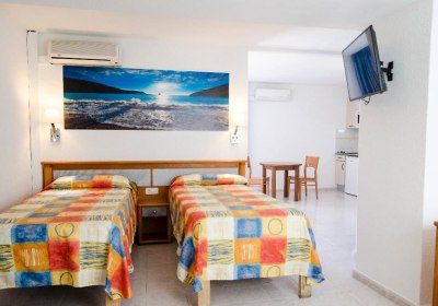 Apartamentos Vibra Calima in Sant Antoni de Portmany