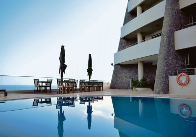 Madeira Regency Cliff in Funchal