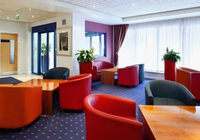 Holiday Inn Express London - Park Royal in London