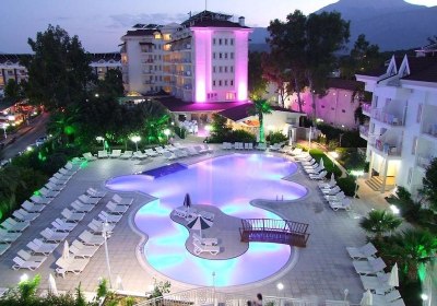 Grand Miramor Hotel in Kiris