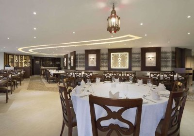 Ramada by Wyndham Abu Dhabi Corniche in Abu Dhabi