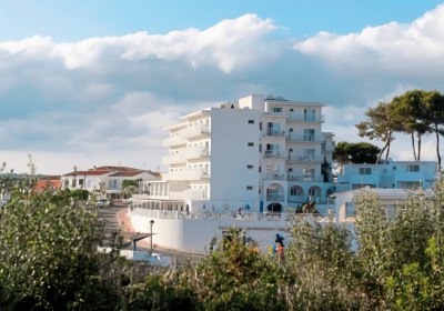 BLUESEA Playa Azul in Cala'n Porter