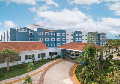 Courtyard Cancun Airport in Cancún
