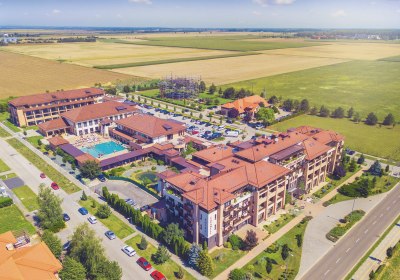 Caramell Premium Resort in Bük