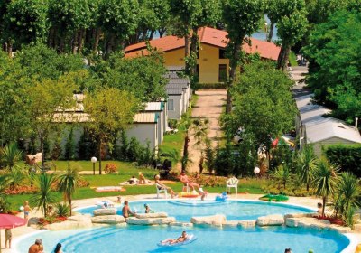Campeggio Bella Italia Mobile Homes by Happy Camp in Peschiera del Garda