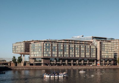 DoubleTree by Hilton Amsterdam Centraal Station in Amsterdam