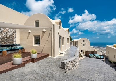 Skyfall Suites in Pyrgos