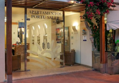 Paya Apartamentos Portu Saler in Es Pujols