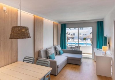 Cabot Hobby Club Apartments in Port de Pollença