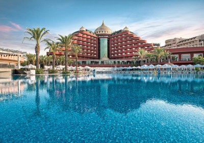 Delphin Palace in Aksu