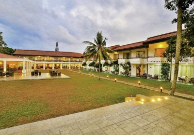 Hibiscus Beach Hotel & Villas in Kalutara