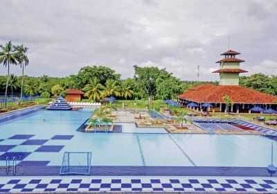 Club Palm Bay in Marawila