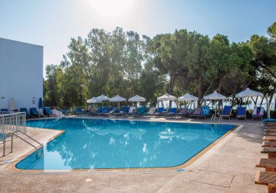 Park Beach Hotel in Limassol