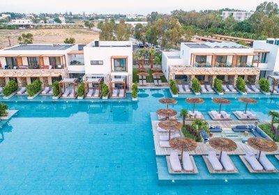 Caravia Beach Hotel & Bungalows in Marmari