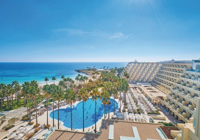 Hipotels Mediterráneo in Sa Coma