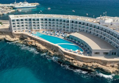 Paradise Bay Resort in Cirkewwa