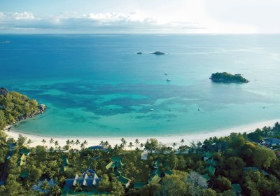 Paradise Sun Hotel in Anse Volbert