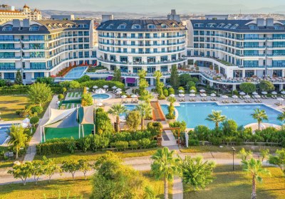 Commodore Elite Suites & Spa in Side