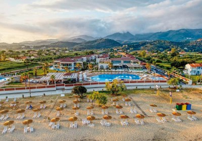 Almyros Beach Resort & Spa in Acharavi