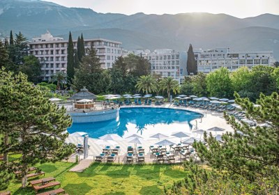 Iberostar Waves Bellevue in Becici