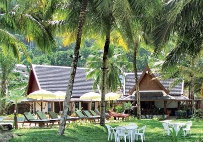 Khao Lak Palm Beach Resort in Khuk Khak
