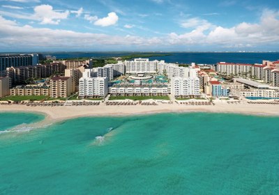 Hilton Cancun Mar Caribe All-Inclusive Resort in Cancún