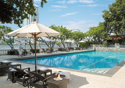 Shangri La Bangkok Hotel in Bangkok