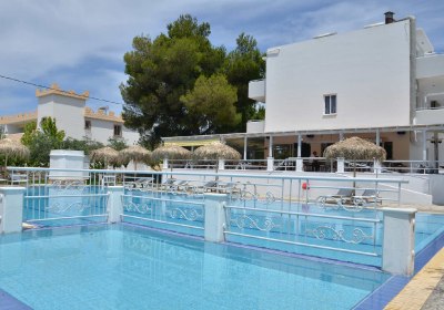 Blue Nest Hotel in Tigaki