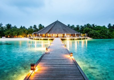 Hideaway Beach Resort & Spa in Dhonakulhi Island