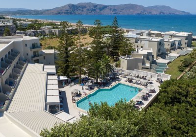 Vantaris Luxury Beach Resort in Kavros