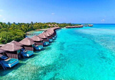 Sheraton Maldives Full Moon Resort & Spa in Furanafushi