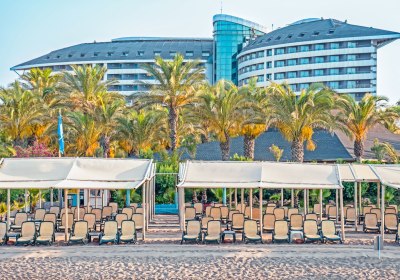 Royal Wings Hotel in Lara