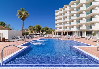 H10 Blue Mar in Camp de Mar