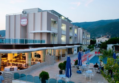 Dogan Beach Resort & Spa in Özdere