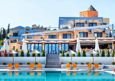 Hotel Atrium in Pefkochori