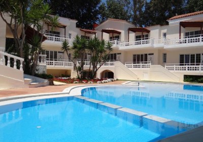 Perla Beach in Agia Marina