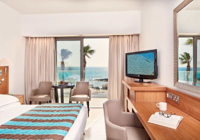 Atlantica Golden Beach Hotel in Paphos
