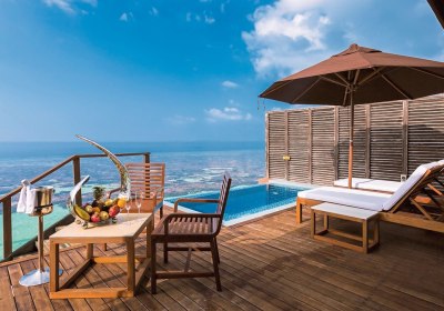 Wohnbeispiel Deluxe Water Villa with Plunge Pool