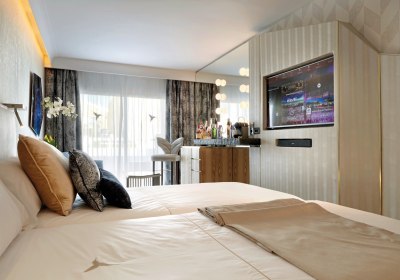 Wohnbeispiel Doppelzimmer Superior Swim-Up (Club)