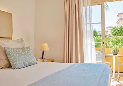 Wohnbeispiel Suite mit Verbindungst&uuml;r 2 Schlafzimmer
