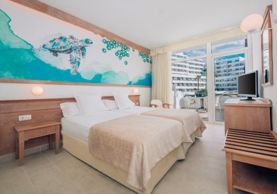 Wohnbeispiel Doppelzimmer Poolblick Terrasse