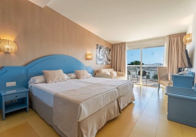 Wohnbeispiel Doppelzimmer Poolblick