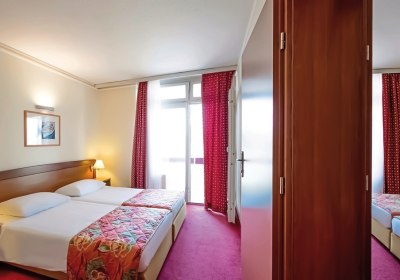 Wohnbeispiel Familienzimmer mit Verbindungst&uuml;r