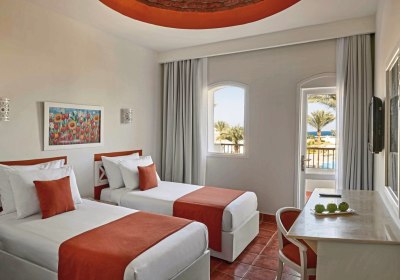 Wohnbeispiel Doppelzimmer Standard Poolblick