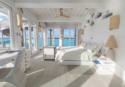 3 Bedroom Water Retreat with Slide